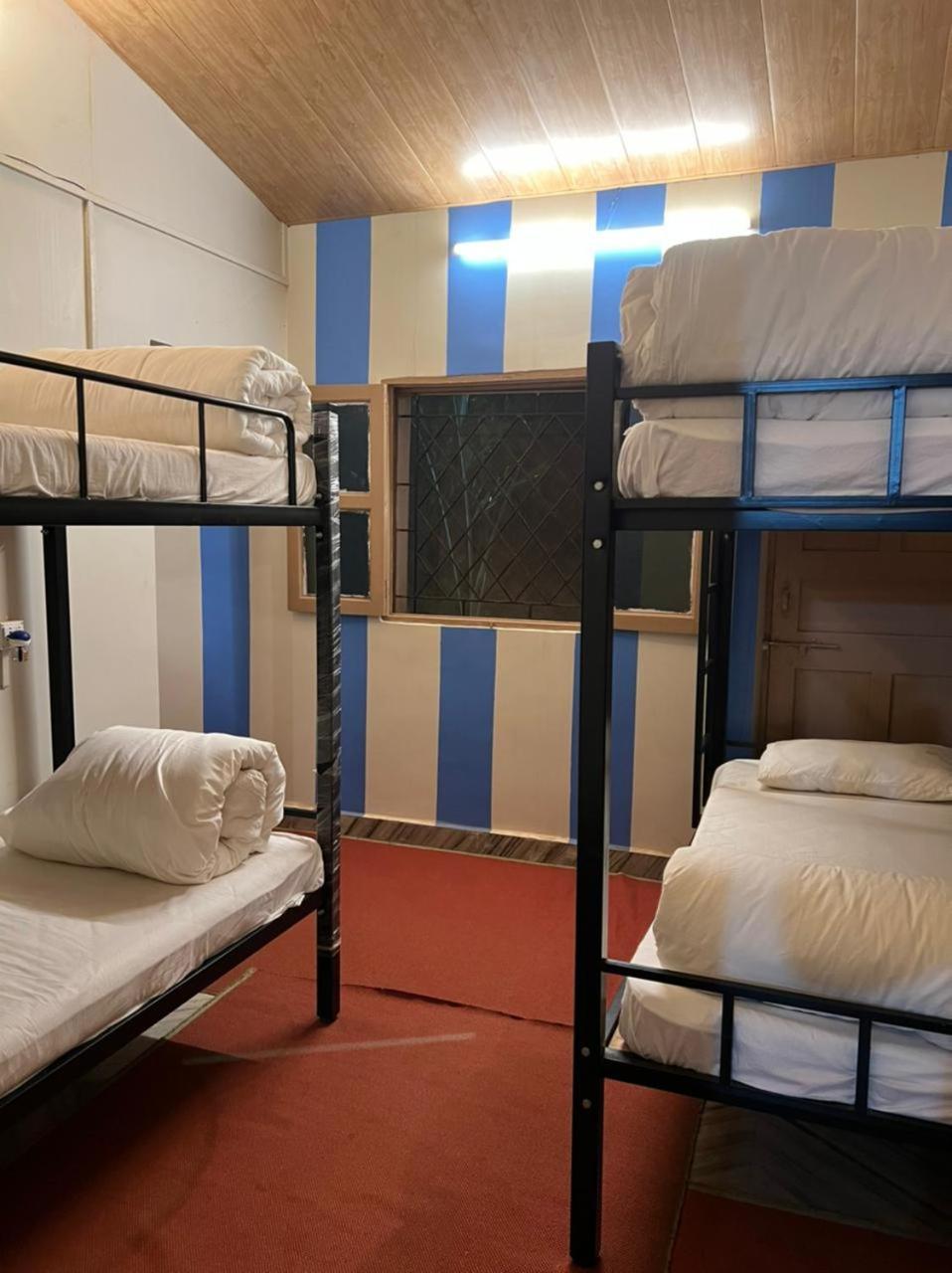 The Peace Hostel - Arambol, Goa Екстериор снимка