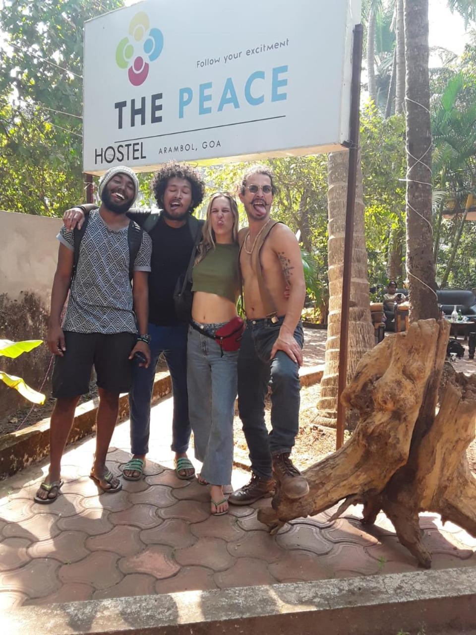The Peace Hostel - Arambol, Goa Екстериор снимка