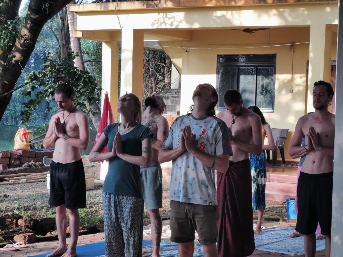 The Peace Hostel - Arambol, Goa Екстериор снимка